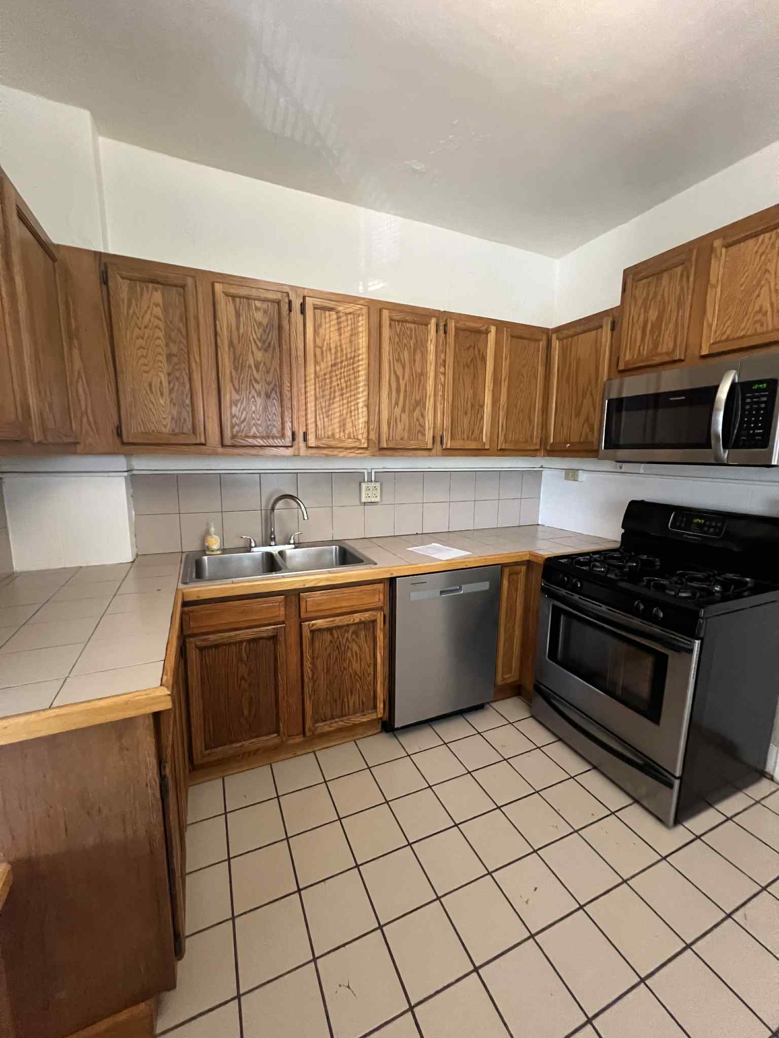 700 Stewart Avenue - 16